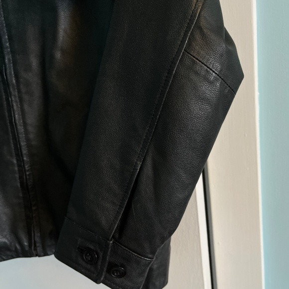 Vintage Gap Genuine Leather Jacket. Black. M - Picture 3 of 9